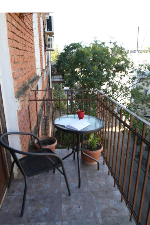 Pigeon guest house Tbilissi Extérieur photo